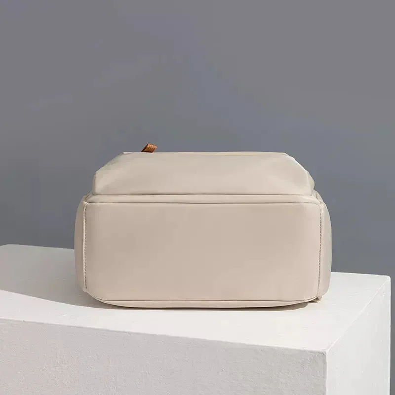 City Commuter Sleek Comprehensive assistance Travel | High-tech-enabled Ester Backpack