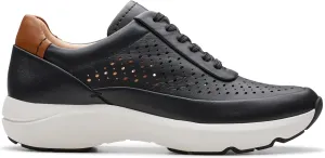 Clarks Women's Tivoli Grace Trainers