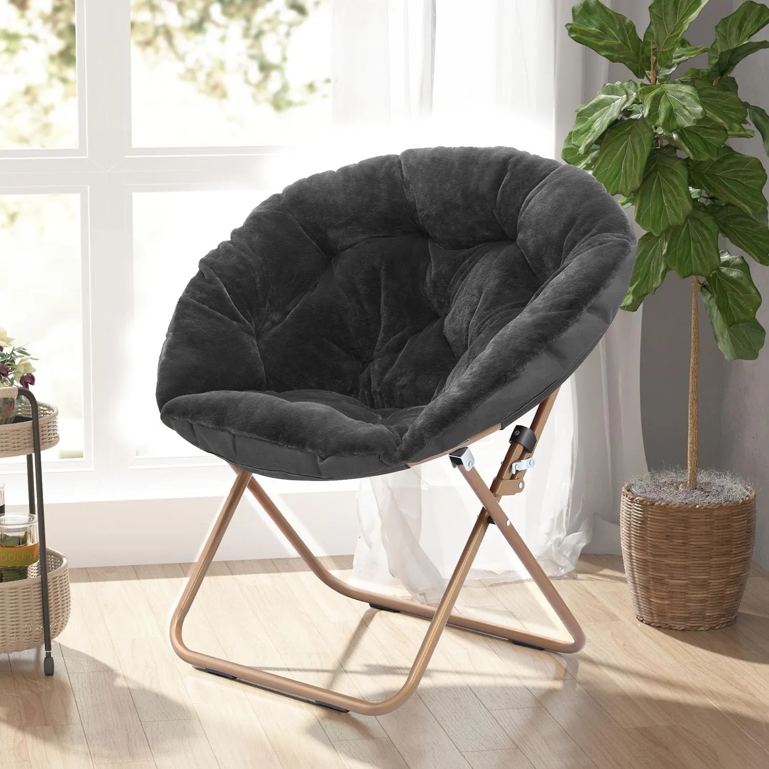 Cozy Saucer Chair, Living Room Chair, Faux Fur Soft Thick Padded Seat, Metal Frame Folding Chair, Comfortable Moon Chair for Living Room, Bedroom, Reading Nook, Modern Style, 1 Pack, Black