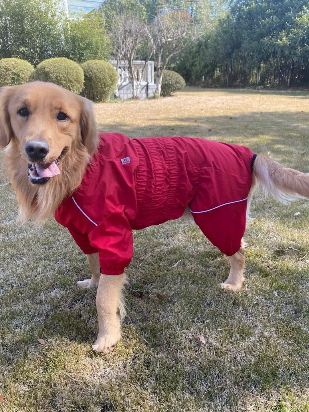 Dogs Waterproof Jacket, Lightweight Waterproof Jacket Reflective Safety Dog Raincoat Windproof Snow-Proof Dog Vest for Small Medium Large Dogs Red 4XL