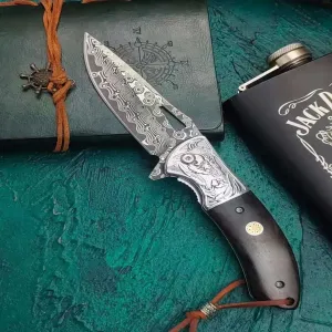 End-of-season sale Urgent sale Knife Damascus Steel Folding