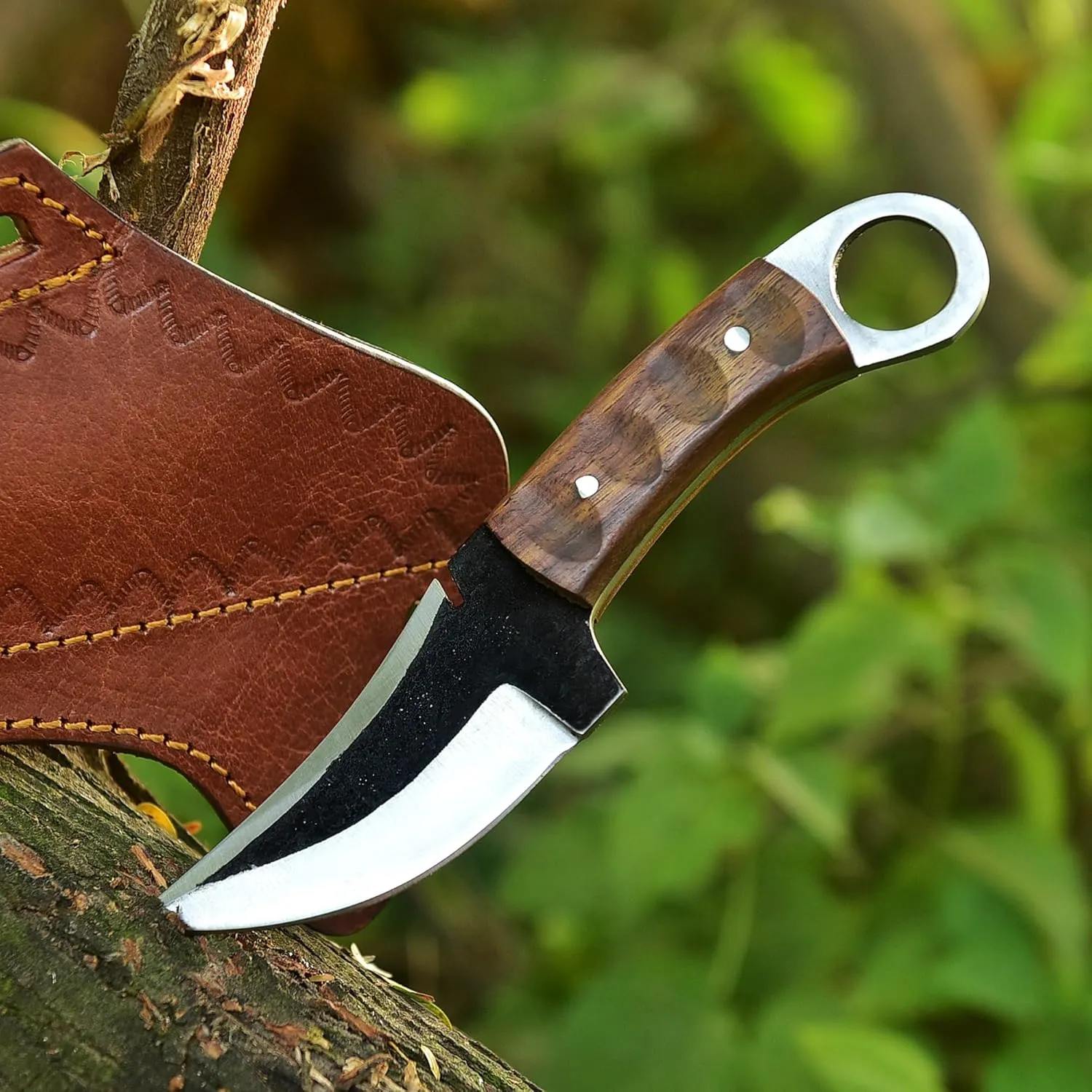 Fixed Blade Hunting Forged Tracker Knife - 8 Inches Carbon Steel Razor Sharp Blade Full Tang Bushcraft Knives with Premium Leather Belt Sheath. Used For Hunting Outdoor Camping, Hiking, Skining Knife.