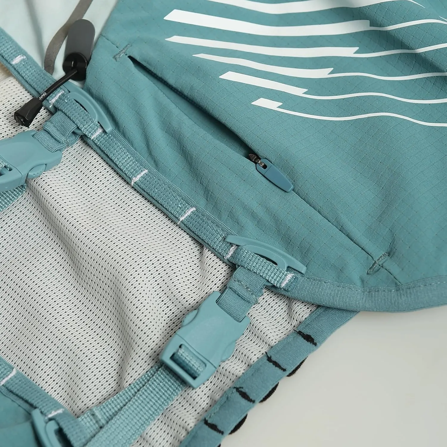Lightweight Hydration Vest Running Backpack for Women Men Fits 6.8 Inch Phones for Trail Running Hiking Cycling