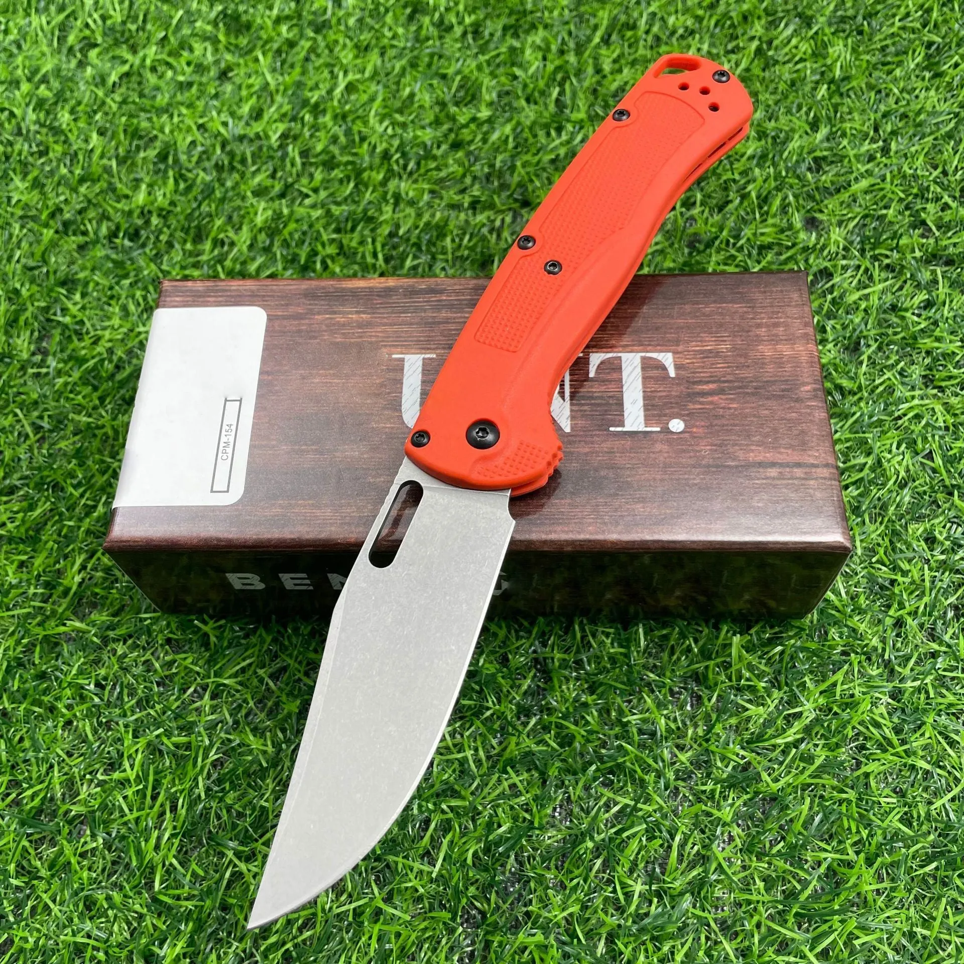 Nylon Fiber Handle Butterfly High Hardness Folding Knife