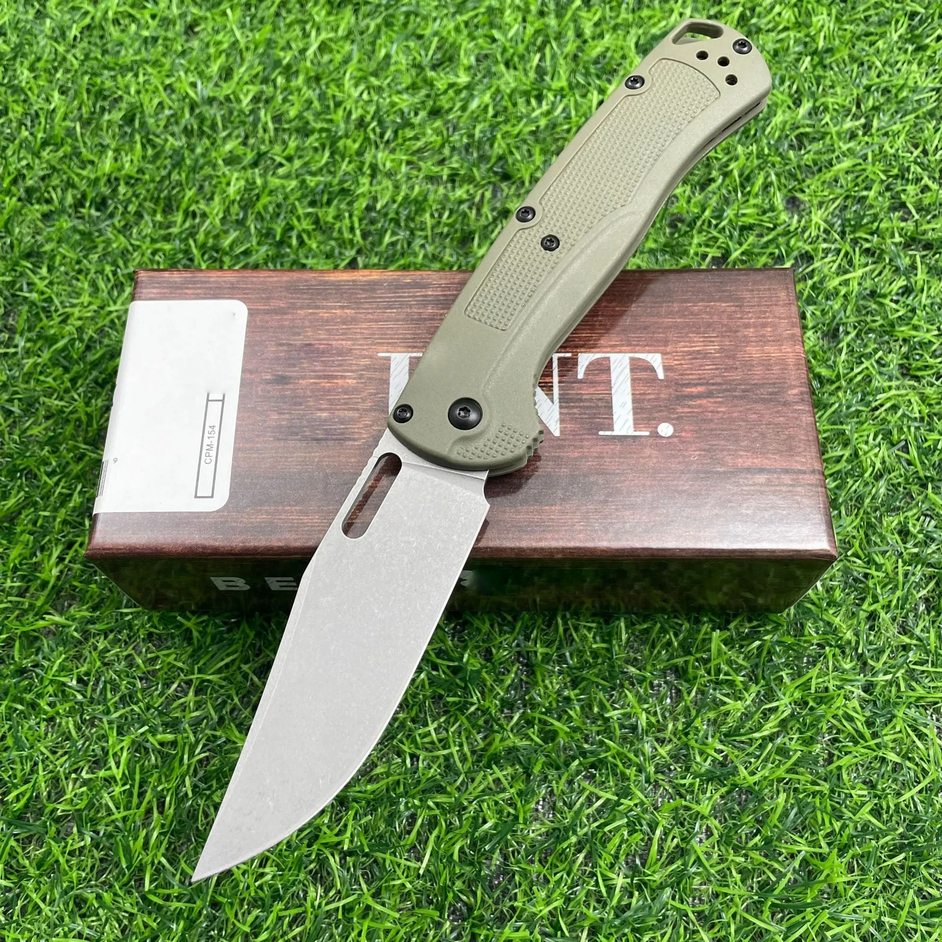 Nylon Fiber Handle Butterfly High Hardness Folding Knife