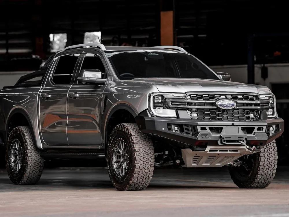 PIAK Genesis Non Loop Bull Bar Black Recovery Points Grey Bash Plate for Ford Ranger 2022 Onwards