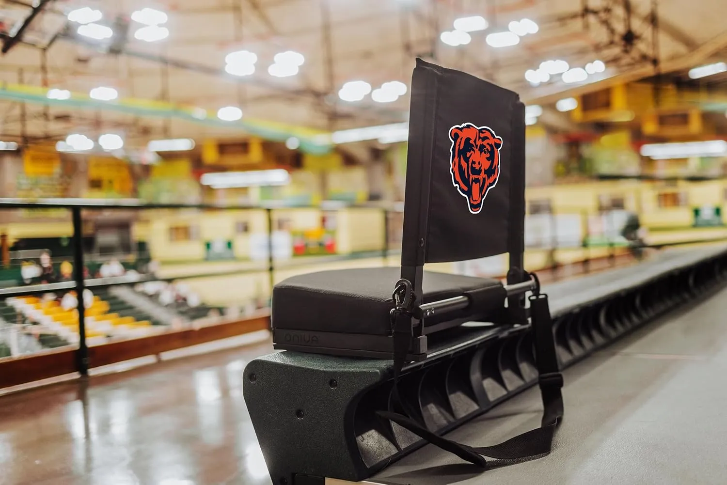 PICNIC TIME NFL Unisex-Adult NFL Gridiron Stadium Seat, Lightweight, Portable Folding Chair for Bleachers and Benches