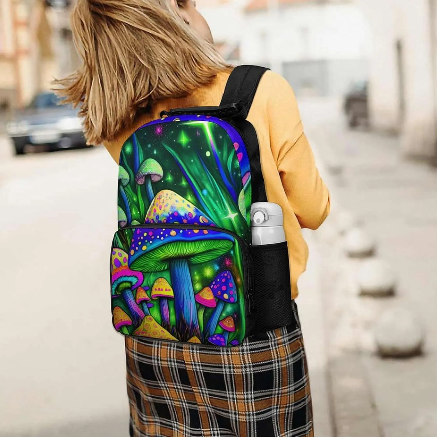 Polyester Daypack Backpack for Trekking Picnic Walking Cycling - Large Capacity Anti-Theft Multipurpose Shoulder Bag, Psychedelic Magic Mushrooms Trippy Art Casual Daypack