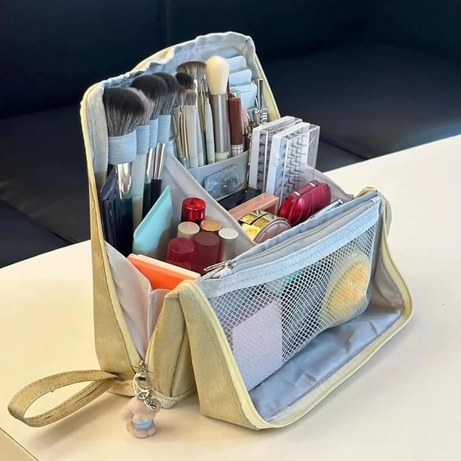 Standing Makeup Bag Portable, Large Capacity, Doresty Makeup Bag, Waterproof Multipurpose Stand up Toiletry Bags Stationery Organizer, Toiletry Bags with Compartments for Traveling (Black)