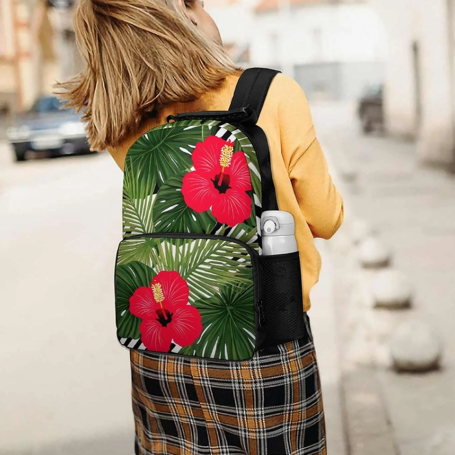 Supdreamc Lightweight Daypack for Camping Business Walking Cycling - Large Capacity Anti-Theft Multipurpose Bookbag, Tropical Palm Leaves Hibiscus Gym Outdoor Hiking Backpack