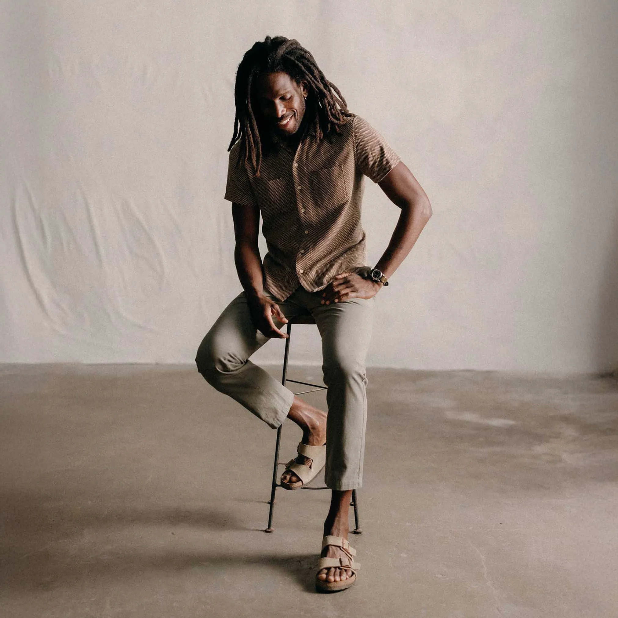 The Conrad Shirt in Cocoa Dobby