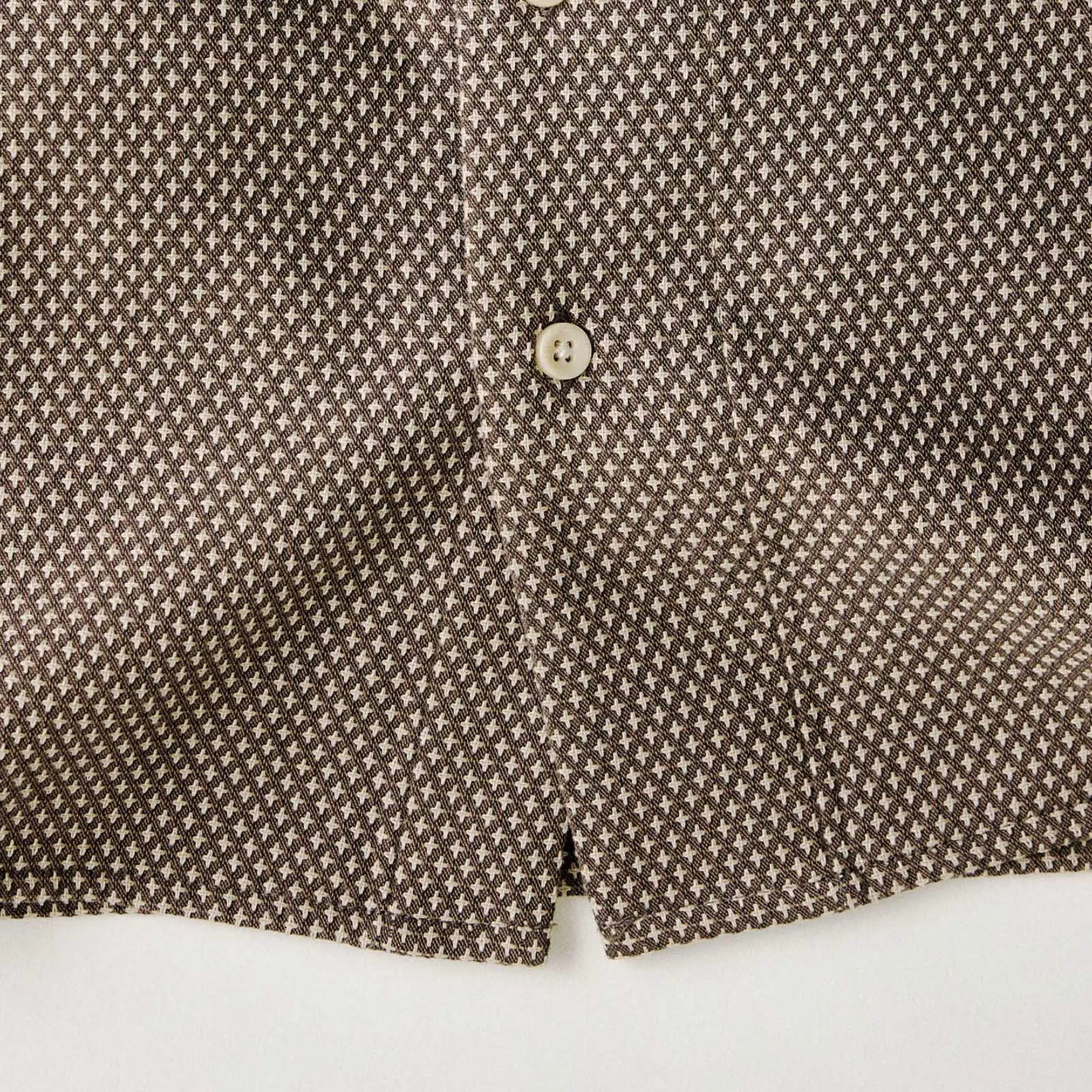 The Conrad Shirt in Cocoa Dobby