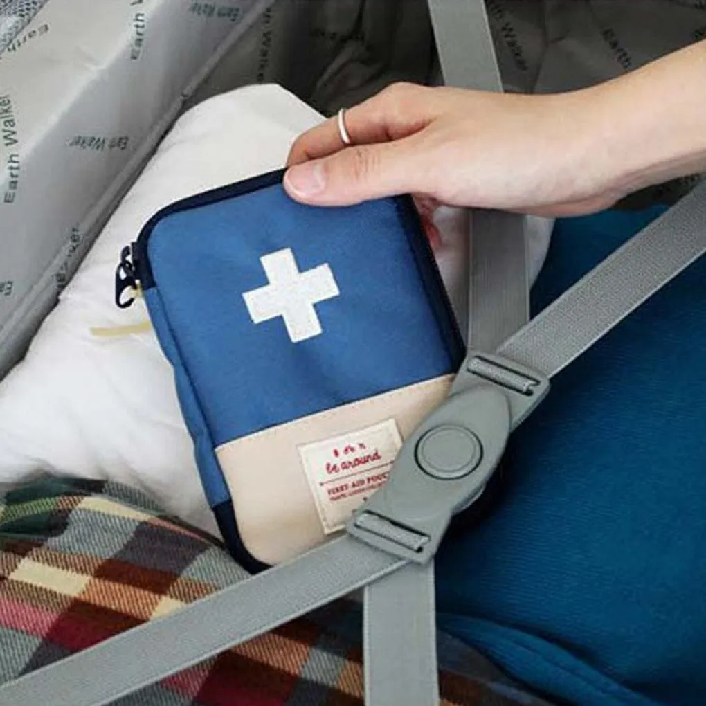 Trousse à Pharmacie de Voyage <br>First Aid