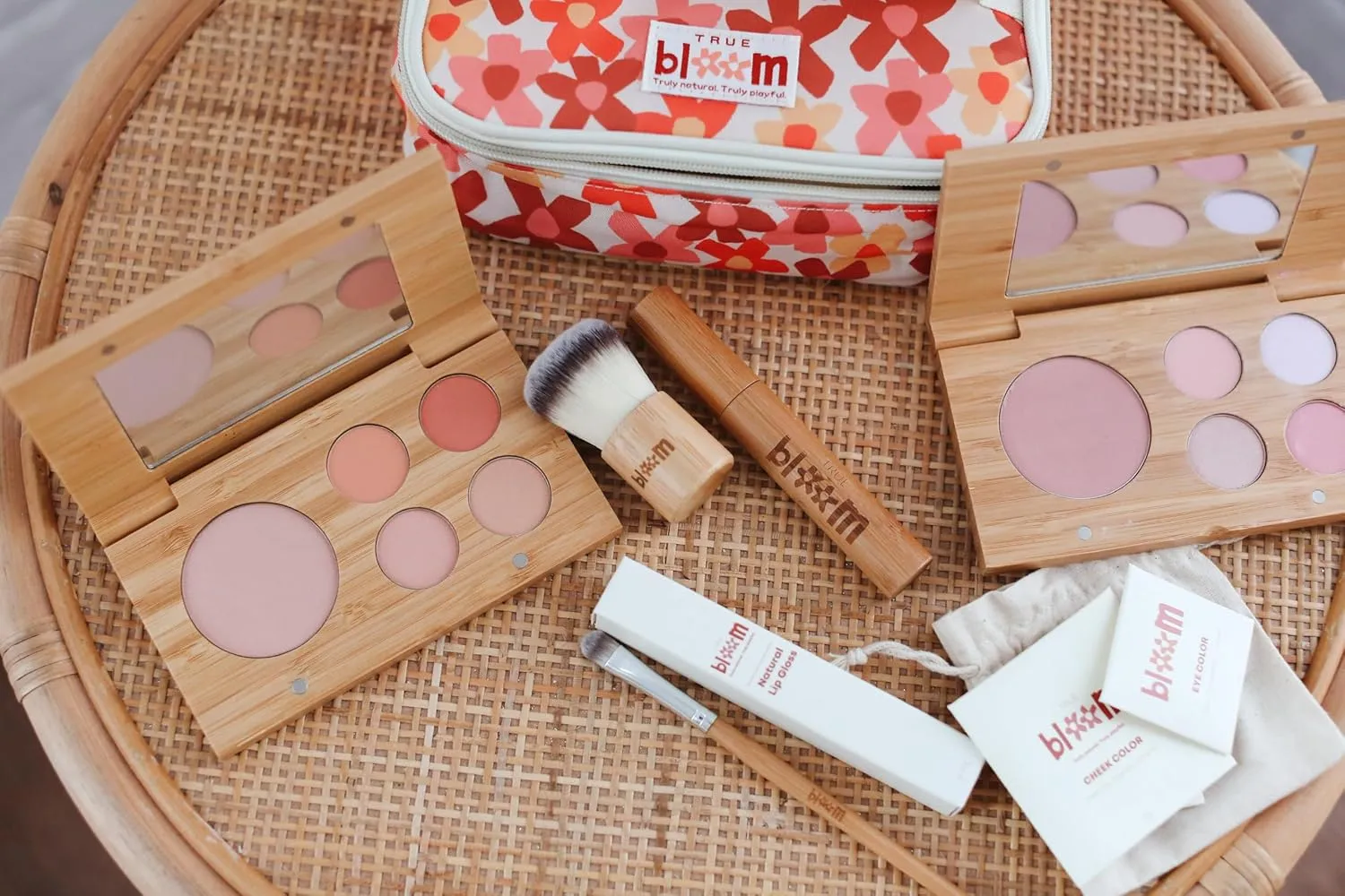 True Bloom Makeup Kit (Perfectly Pink)