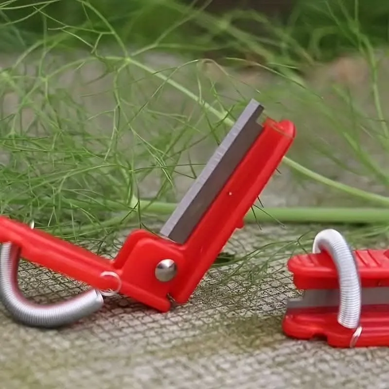 Ultimate Multi-Function Thumb Knife for Precision Gardening